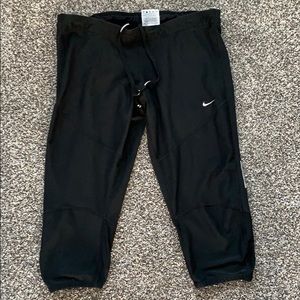 Nike Dry-Fit running capris, size Medium